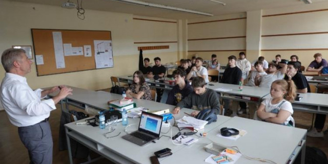 HTL Mödling “Fremdsprache trifft Technik“