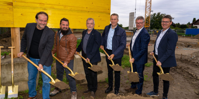 Reihenhausanlage Gars - Spatenstich